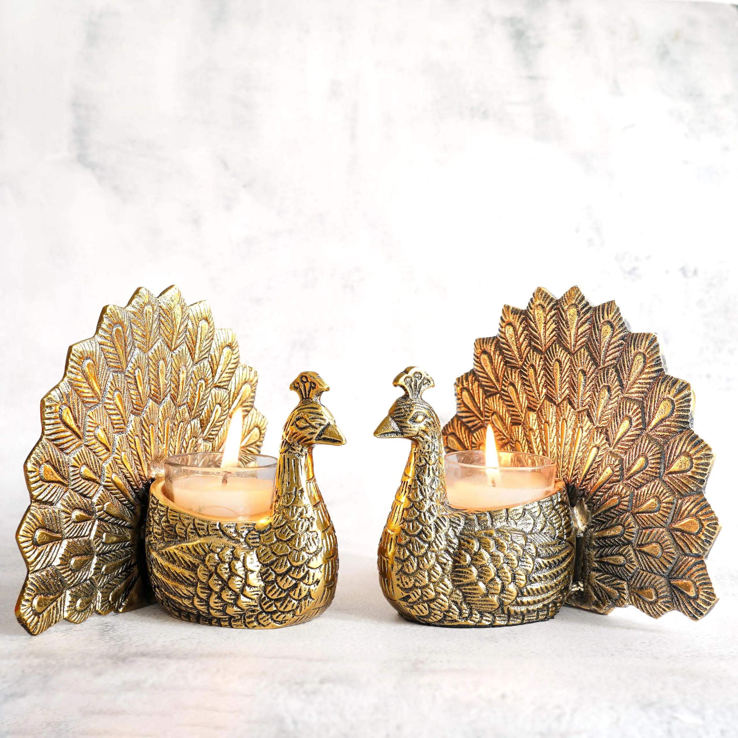 Aluminium Dancing Peacock Pair Figurine for Good Luck and Love Candle Holder for Home Dcor Tabletop Living ROOM